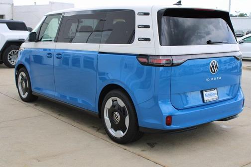 2025 Volkswagen ID. Buzz Pro S