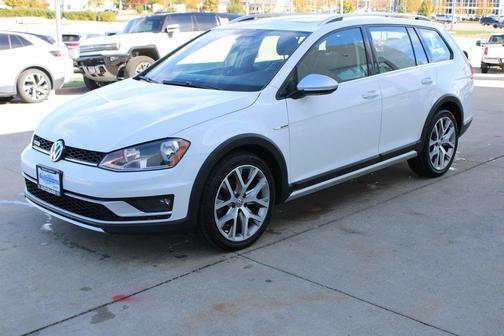 2017 Volkswagen Golf Alltrack TSI SEL