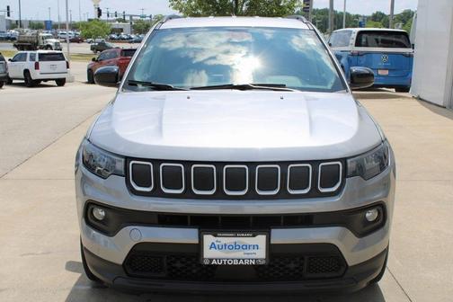 2022 Jeep Compass Latitude Lux