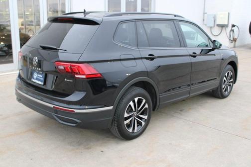 2023 Volkswagen Tiguan 2.0T S