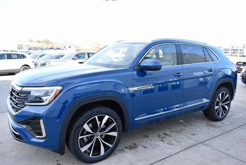 2025 Volkswagen Atlas Cross Sport 2.0T SEL Premium R-Line