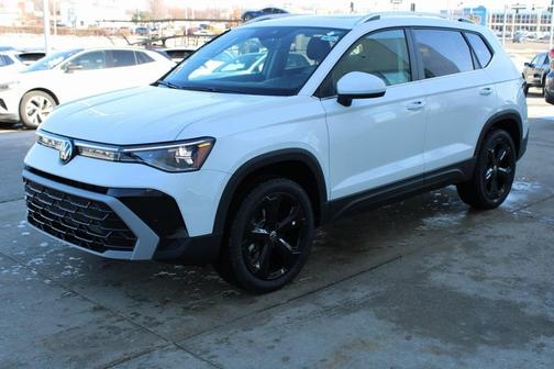 2026 Volkswagen Taos 1.5T SEL