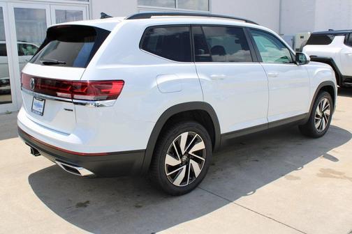 2025 Volkswagen Atlas 2.0T SE