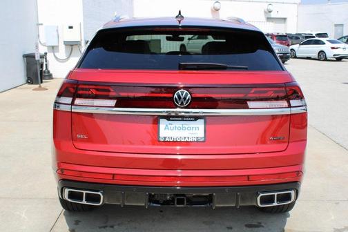2025 Volkswagen Atlas Cross Sport 2.0T SEL Premium R-Line