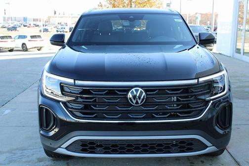 2026 Volkswagen Atlas Cross Sport 2.0T SE