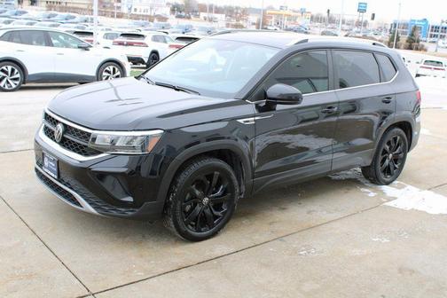 2023 Volkswagen Taos 1.5T SE