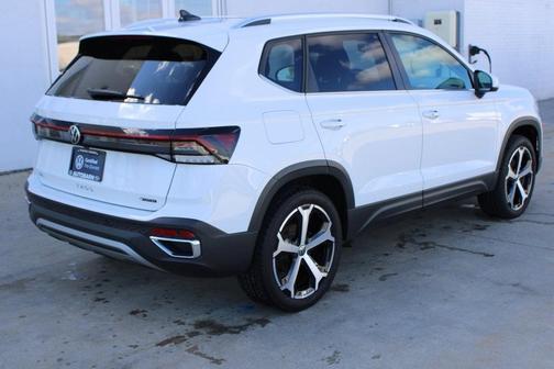 2025 Volkswagen Taos 1.5T SEL