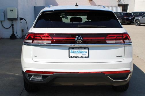 2026 Volkswagen Atlas Cross Sport 2.0T SE