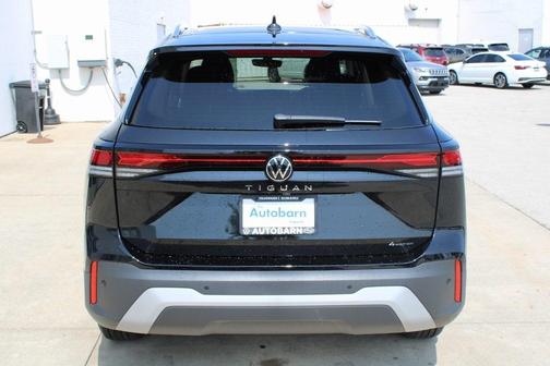 2025 Volkswagen Tiguan 2.0T S