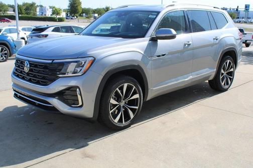 2026 Volkswagen Atlas 2.0T SEL Premium R-Line