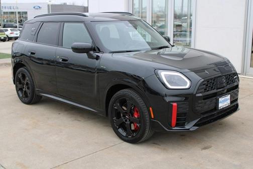 2025 MINI Countryman John Cooper Works
