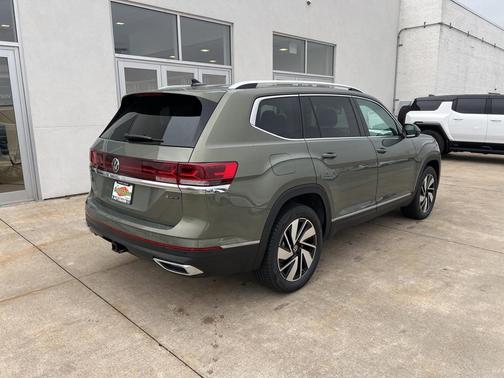 2025 Volkswagen Atlas 2.0T SEL