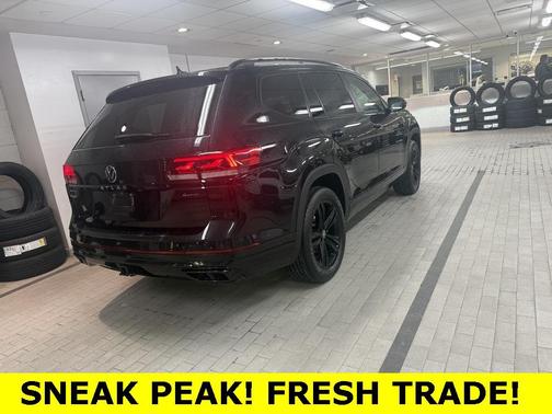 2023 Volkswagen Atlas 3.6 V6 SEL R-Line Black