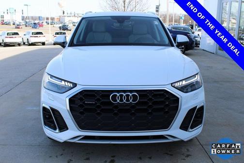 2024 Audi Q5 45 S line quattro Premium