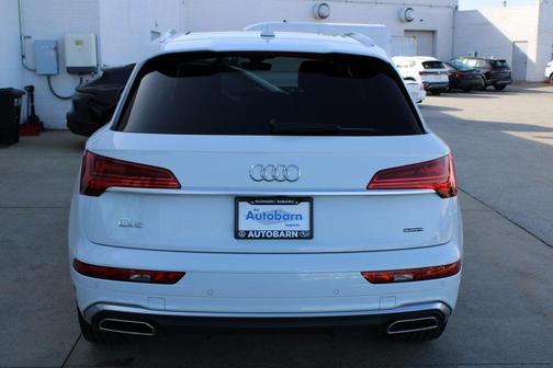 2024 Audi Q5 45 S line quattro Premium