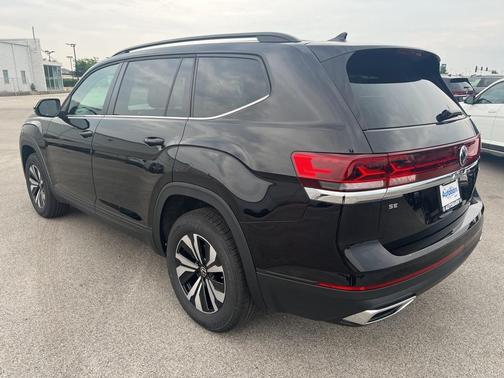 2025 Volkswagen Atlas 2.0T SE