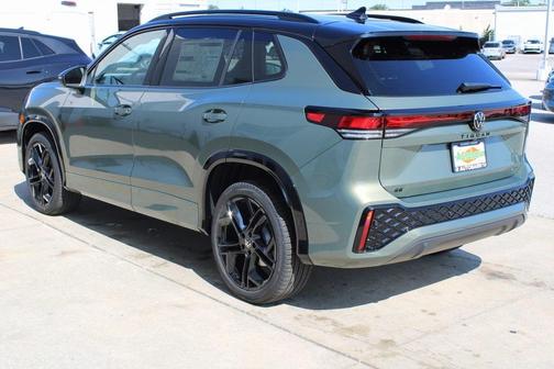 2025 Volkswagen Tiguan 2.0T SE R-Line Black