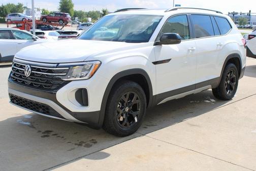 2026 Volkswagen Atlas 2.0T Peak Edition