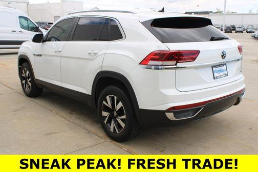 Pure White 2020 Volkswagen Atlas Cross Sport SE/TECH 4MOTION