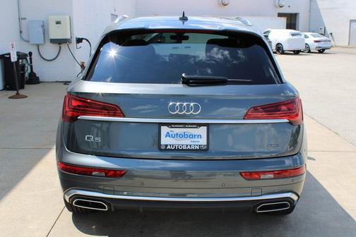 2024 Audi Q5 45 S line quattro Premium
