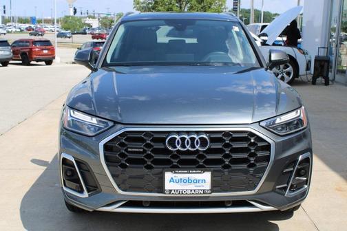 2024 Audi Q5 45 S line quattro Premium