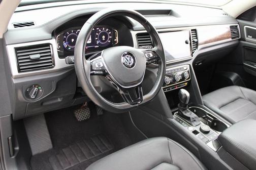 2020 Volkswagen Atlas 3.6L SEL Premium