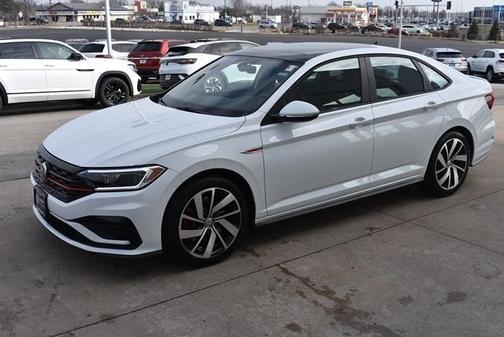 Photo 2 of 43 of 2020 Volkswagen Jetta GLI 2.0T Autobahn