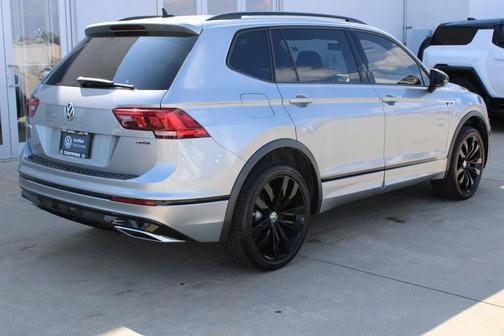 2020 Volkswagen Tiguan 2.0T SE R-Line Black