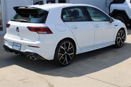 2023 Volkswagen Golf R 2.0T