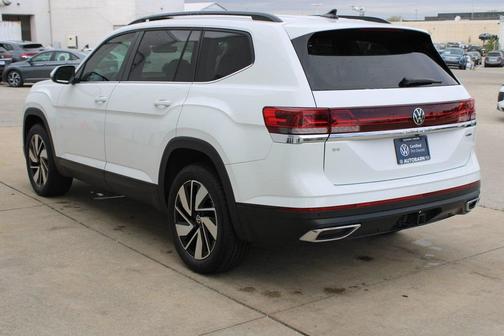 2024 Volkswagen Atlas 2.0T SE