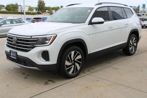2024 Volkswagen Atlas 2.0T SE