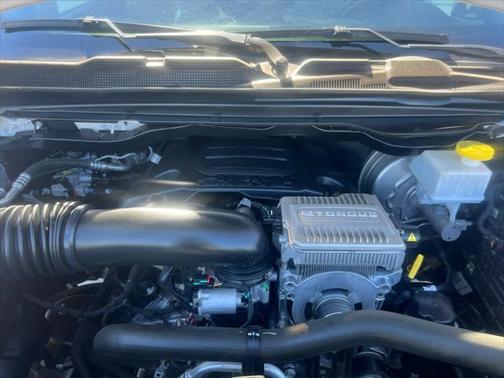 2023 RAM 1500 Big Horn Crew Cab 4x2 57' Box