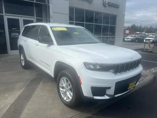 2023 Jeep Grand Cherokee L Laredo 4x4
