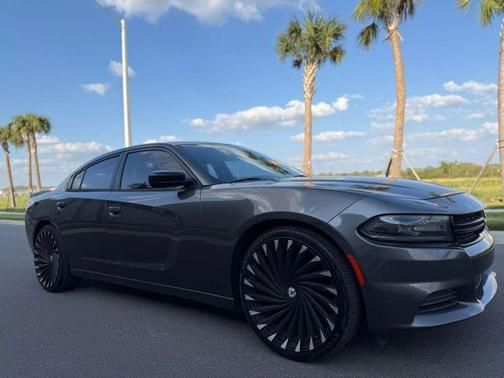 2018 Dodge Charger SXT
