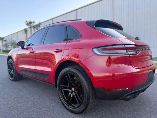 2020 Porsche Macan S