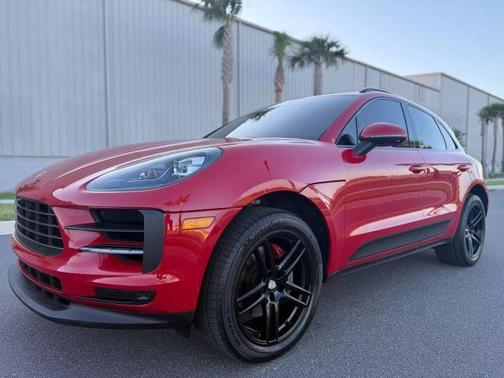 2020 Porsche Macan S