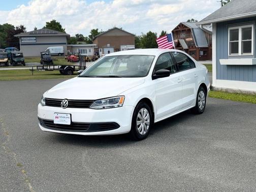 Candy White 2013 Volkswagen Jetta S