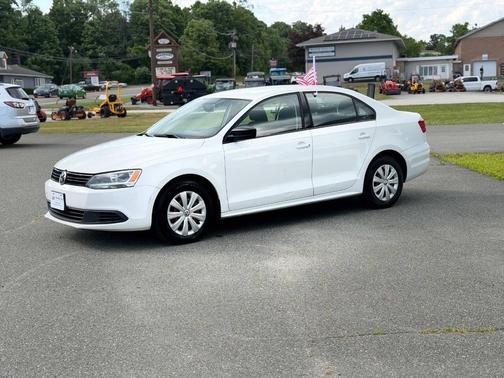 Candy White 2013 Volkswagen Jetta S
