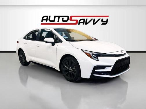 2026 Toyota Corolla Hybrid SE