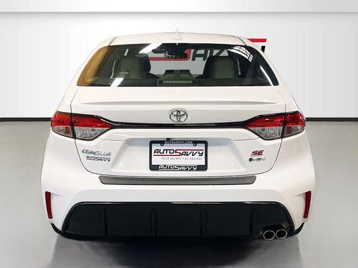 2026 Toyota Corolla Hybrid SE