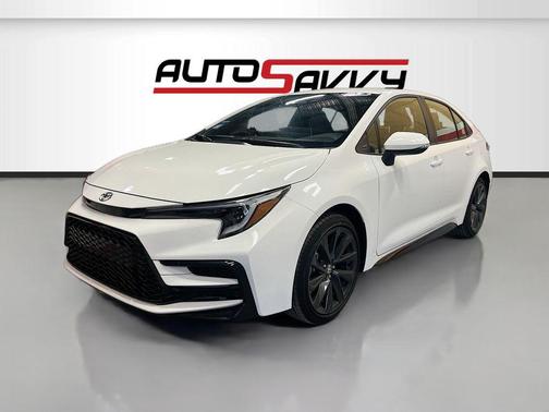 2026 Toyota Corolla Hybrid SE