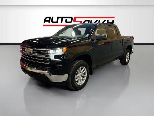 Black 2025 Chevrolet Silverado 1500 LT