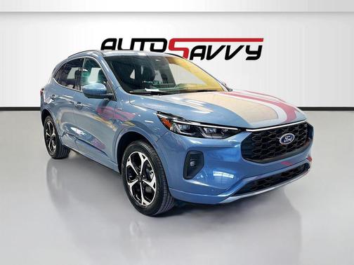 Vapor Blue Metallic 2025 Ford Escape ST-Line Elite