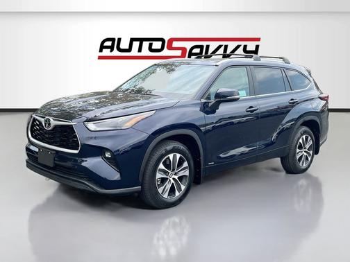 Blueprint 2025 Toyota Highlander Hybrid XLE