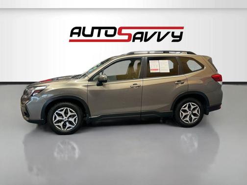 Sepia Bronze Metallic 2019 Subaru Forester Premium