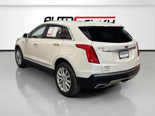 2017 Cadillac XT5 Platinum