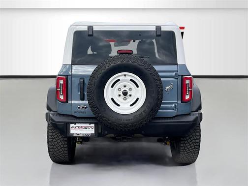 2024 Ford Bronco Heritage Edition