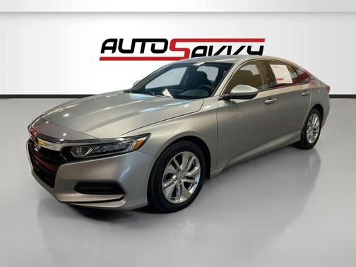 Lunar Silver Metallic 2018 Honda Accord LX