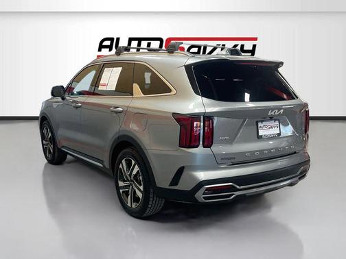 Steel Gray 2022 Kia Sorento Plug-In Hybrid SX Prestige