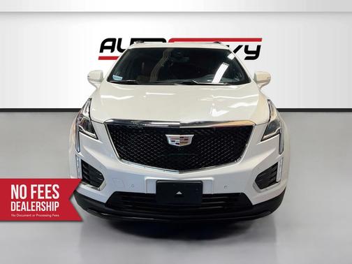 Crystal White Tricoat 2025 Cadillac XT5 Sport